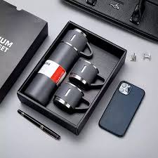 فلاسک ۳ لیوان جعبه کادویی